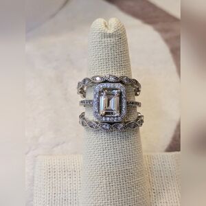 Emerald & Brilliant Cut CZs Halo Solitaire Ring Set